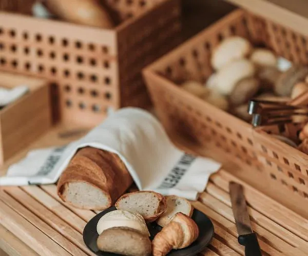 The By The Hey 3* Interlaken