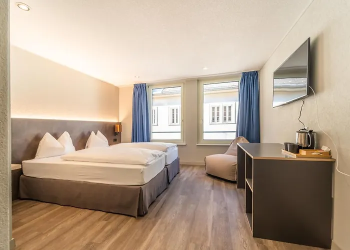 Hotel The By The Hey